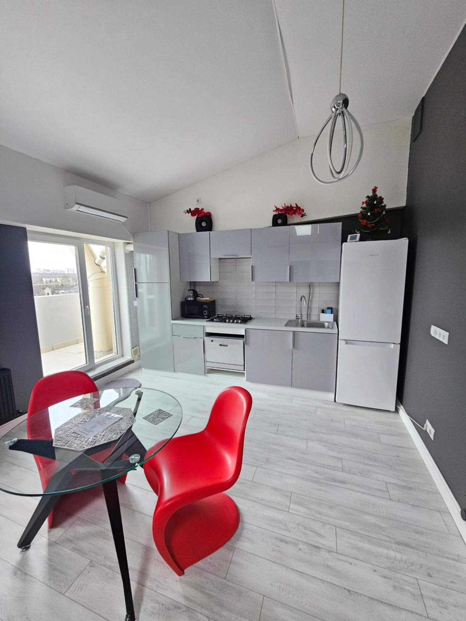 Apartament With Terras Kiszyniów Zewnętrze zdjęcie